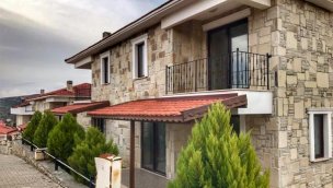 Stone House Foça Taş Evleri: Doğayla İç İçe Bir Yaşam