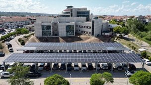 Karasu Devlet Hastanesi'nin enerjisi güneşten