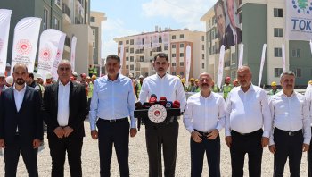 Bakan Kurum: "11 ilimiz, Türkiye'nin kalkınma ve refah bölgesi olarak anılacak"