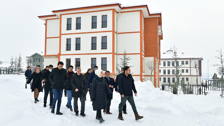 Malatya'da deprem konutları hak sahiplerine teslim edilecek