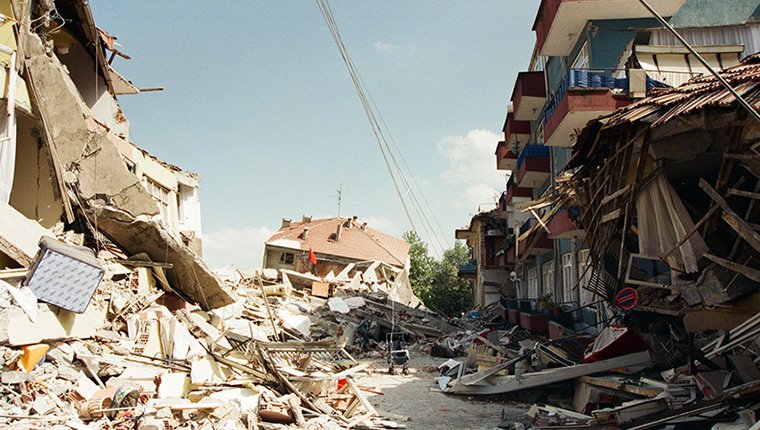 17 Ağustos Depremi'nin üzerinden 23 yıl geçti