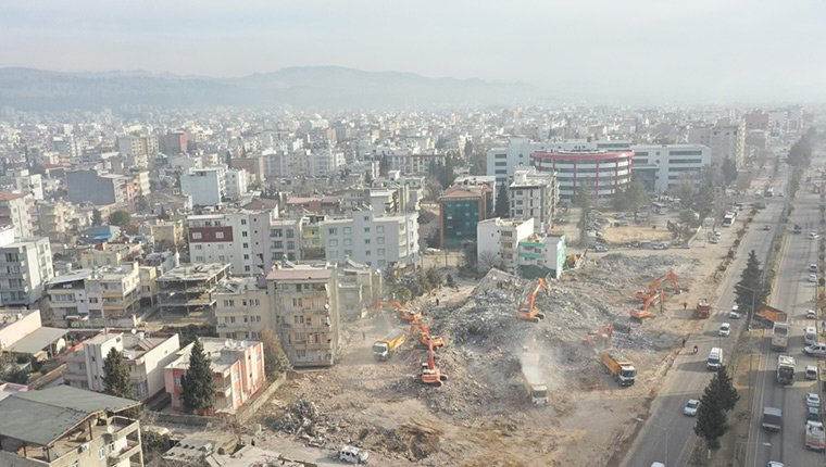 Olağanüstü hal kapsamında deprem bölgesindeki ekonomik hayata ilişkin düzenlemelere gidildi