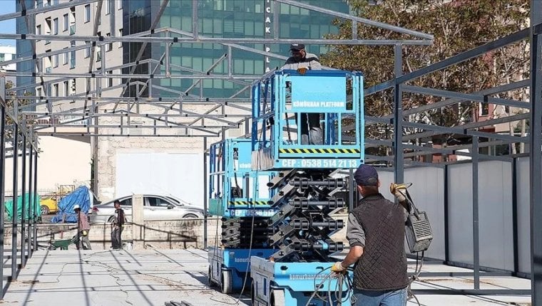 Malatya'da depremzede esnafın yaraları sarılıyor!