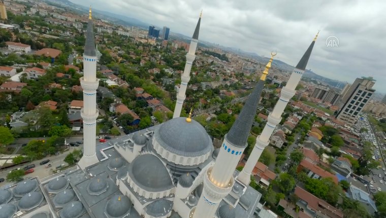 Barbaros Hayrettin Paşa Camisi FPV dron ile görüntülendi