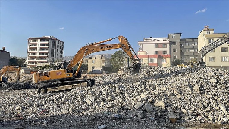 Kahramanmaraş Büyükşehir Belediyesi’nden güçlendirme için ruhsat uyarısı!!