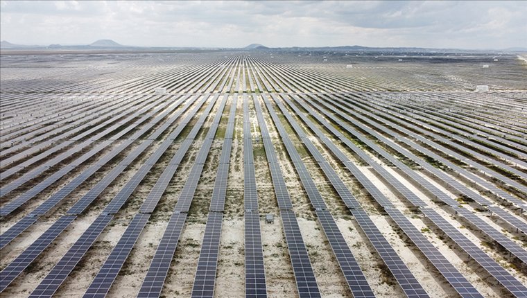 Türkiye-KKTC elektrik bağlantısı, Ada'yı "yeşil enerji üssü" yapacak!