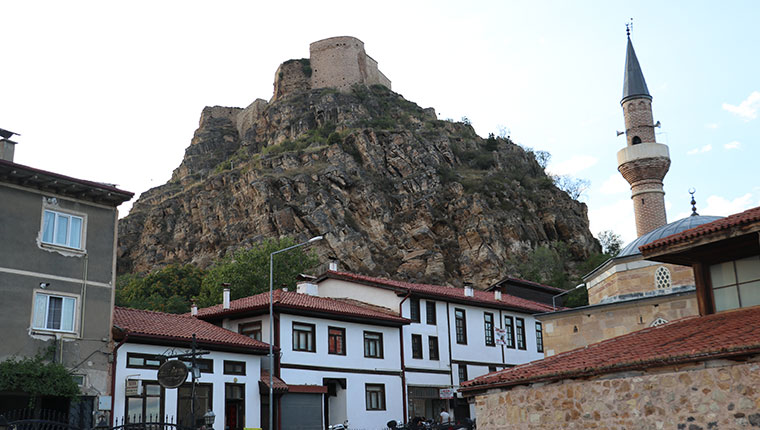 Kastamonu Kalesi'ne çelik örtülüme yapılacak